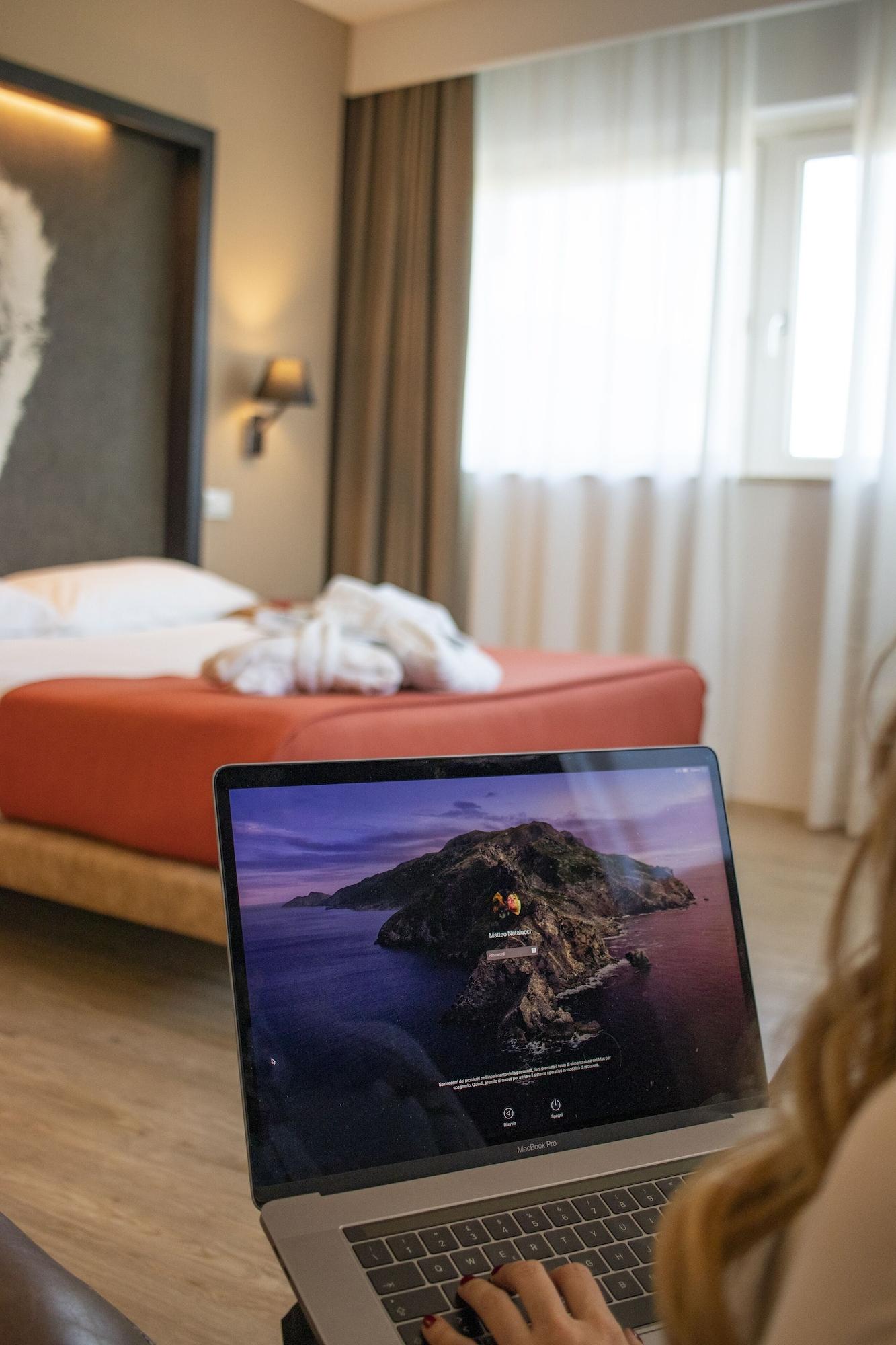 Hotel Dimorae Rooms And Suites - Apartments Civitanova Marche Buitenkant foto
