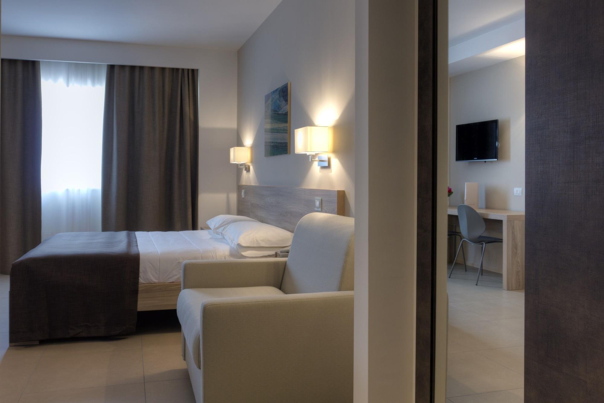 Hotel Dimorae Rooms And Suites - Apartments Civitanova Marche Buitenkant foto