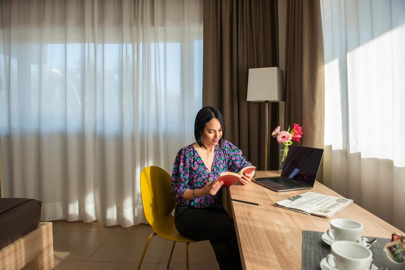 Hotel Dimorae Rooms And Suites - Apartments Civitanova Marche Kamer foto