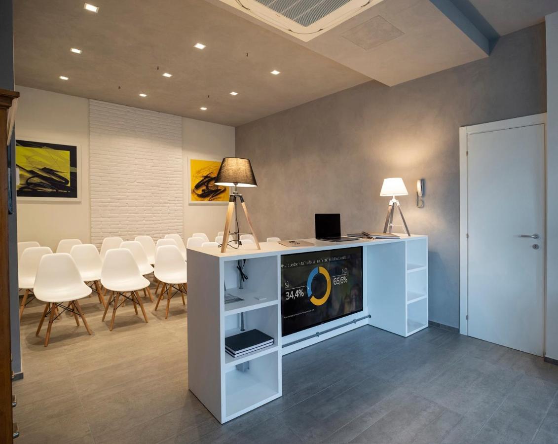 Hotel Dimorae Rooms And Suites - Apartments Civitanova Marche Buitenkant foto